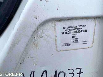2011-citroen-c3-1460909-47711846