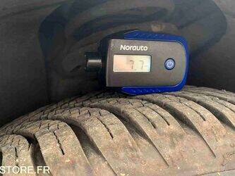 2011-citroen-c3-1460909-47711864