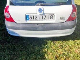 2005-renault-clio-1460915-47712033
