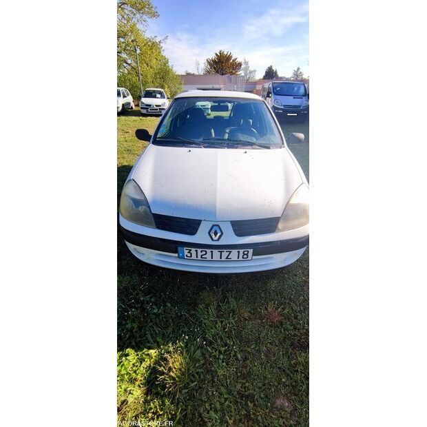 2005 رينو Clio-47712034