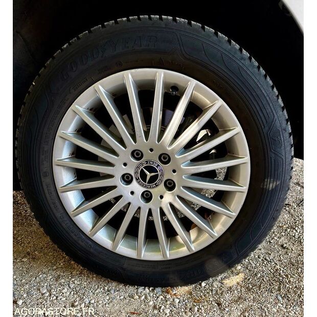 2021 Mercedes-Benz Vito-47712061
