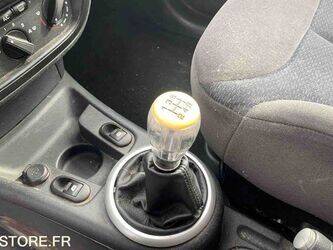 2010-citroen-c3-1460918-47712101
