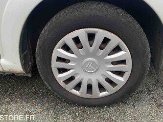 2010-citroen-c3-1460918-47712133