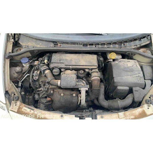 2010 سيتروين C3-47712137