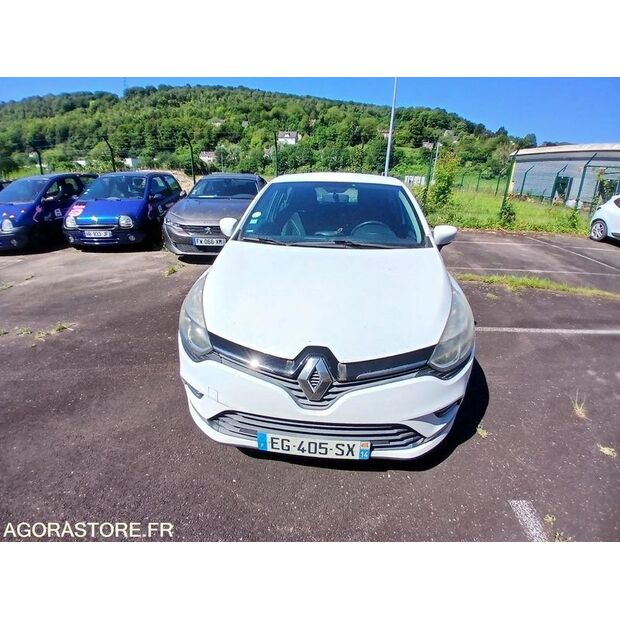 2016 Renault Clio-47712279