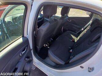 2016-renault-clio-1460922-47712282