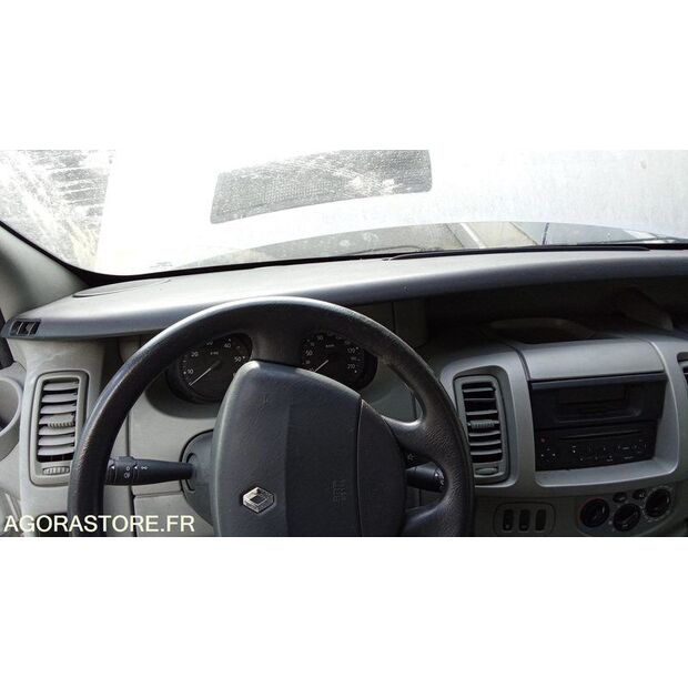 2008 Renault Trafic-47712330