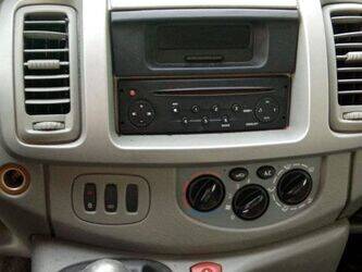 2008-renault-trafic-1460924-47712332