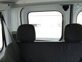 2008-renault-trafic-1460924-47712334