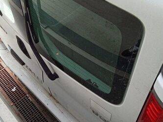 2008-renault-trafic-1460924-47712352
