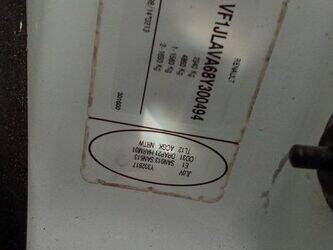 2008-renault-trafic-1460924-47712355