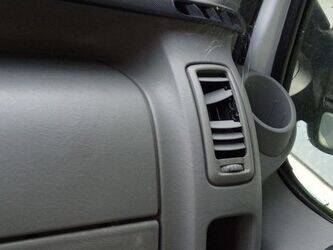 2008-renault-trafic-1460924-47712368