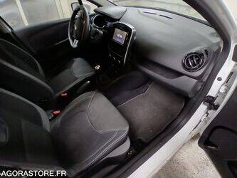 2018-renault-clio-1460926-47712432
