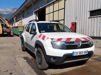 2013-dacia-duster-1460928-47712531