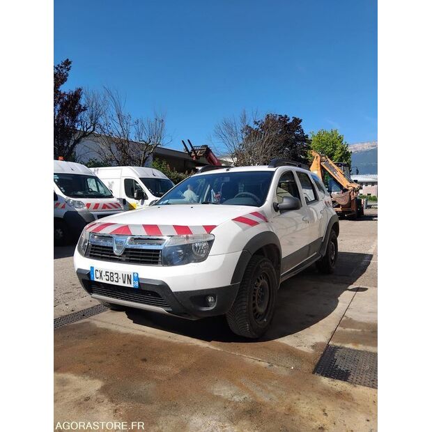 2013 داسيا DUSTER-47712532