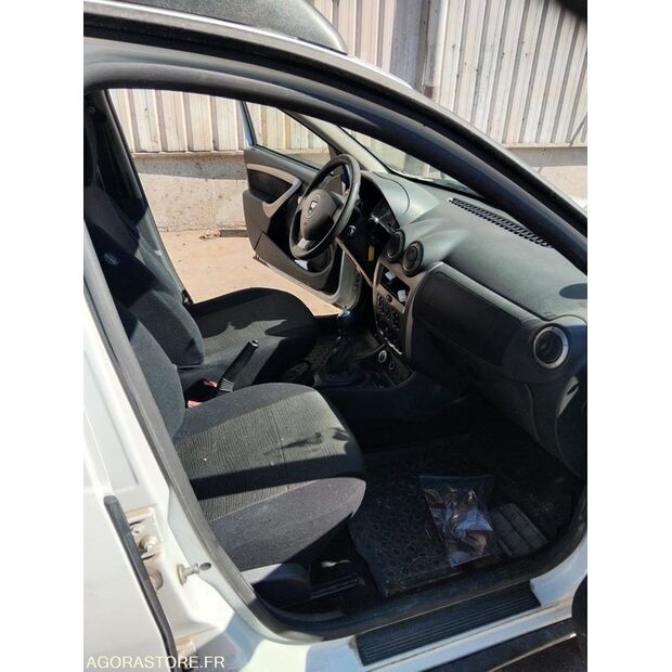 2013 داسيا DUSTER-47712533
