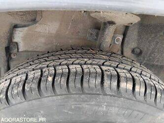 2013-dacia-duster-1460928-47712539