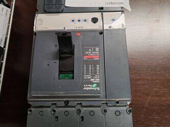 schneider-electric-47712607
