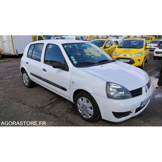 2008 رينو Clio-47712622