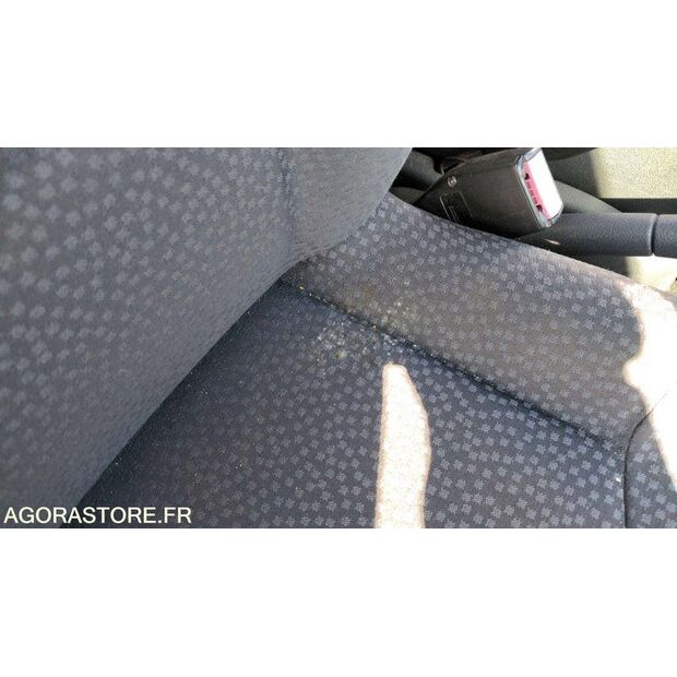 2008 رينو Clio-47712632