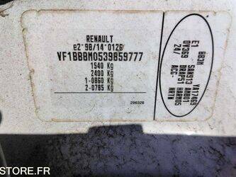 2008-renault-clio-1460933-47712637