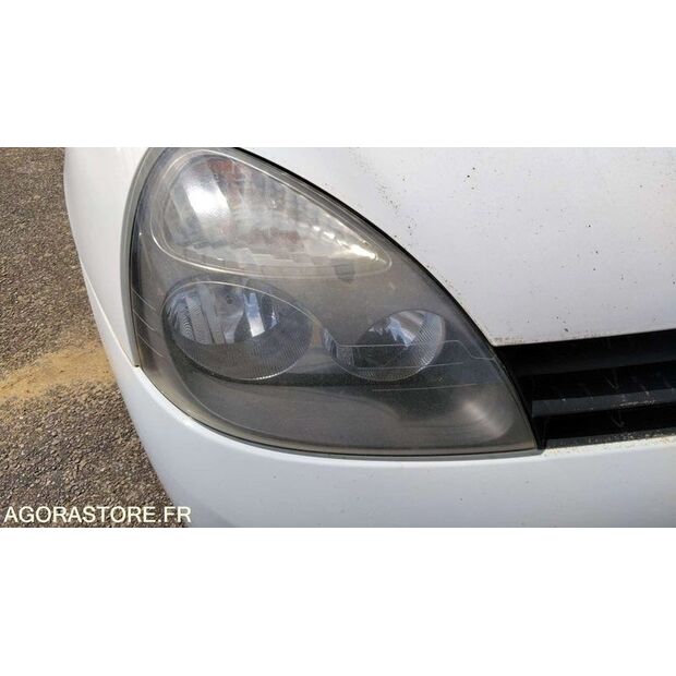 2008 Renault Clio-47712803