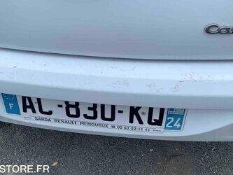 2009-renault-clio-1460941-47712872
