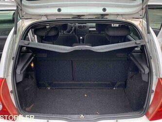 2009-renault-clio-1460941-47712885