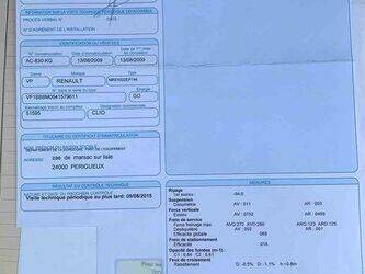 2009-renault-clio-1460941-47712907