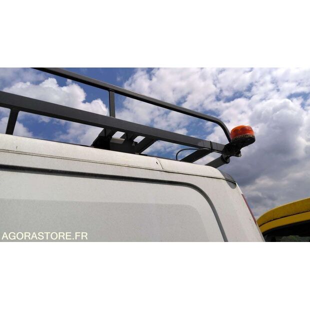 2005 Renault Master-47712930