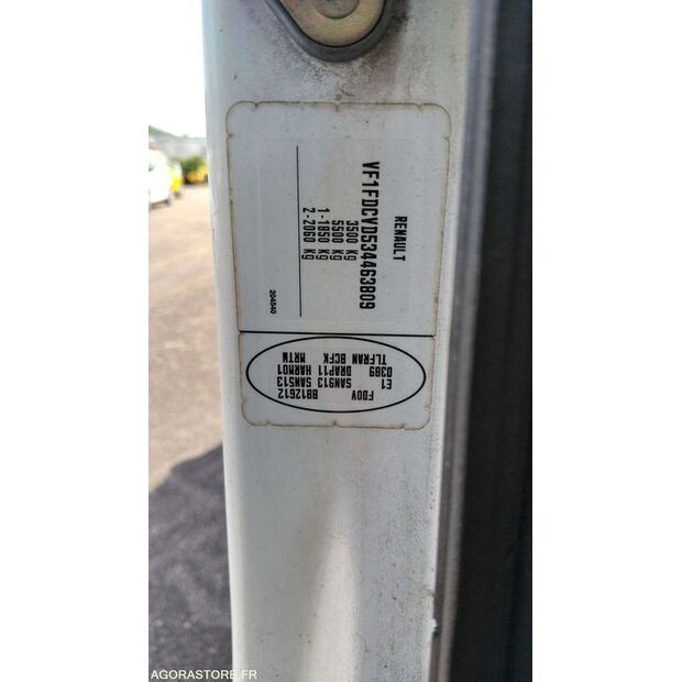 2005 Renault Master-47712946