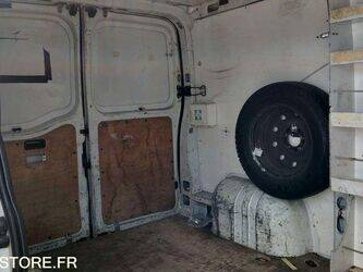 2005-renault-master-1460942-47712965