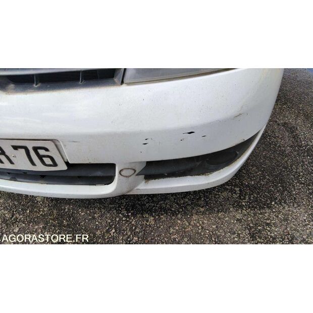 2007 Renault Clio-47713012