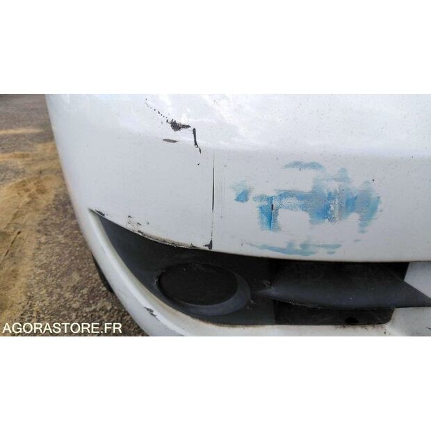 2007 Renault Clio-47713027