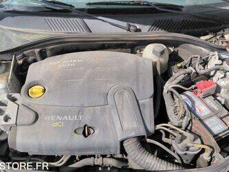 2007-renault-clio-1460943-47713030
