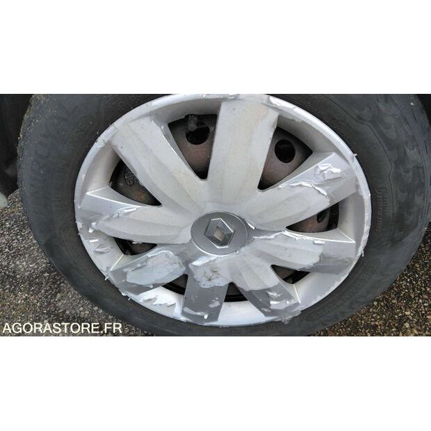 2007 Renault Clio-47713034