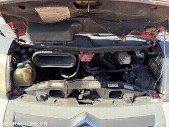 2011-citroen-jumper-1460944-47713068