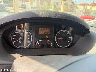2011-citroen-jumper-1460944-47713073