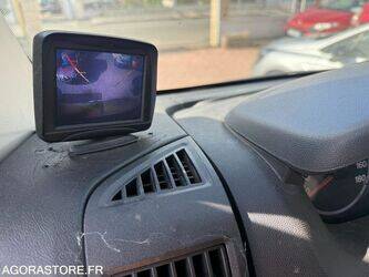 2011-citroen-jumper-1460944-47713074