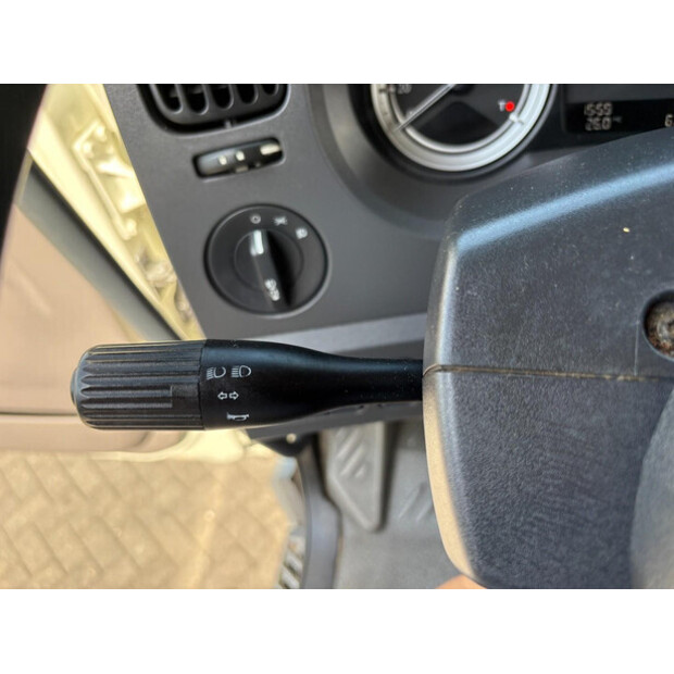2015 DAF LF-47716184