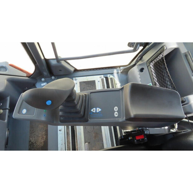 2025 HAMM HP280I-47716759