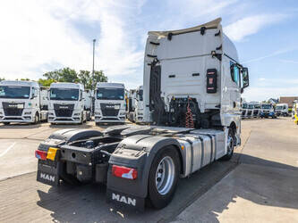 2021-man-tgx-18-470-1461016-47718017