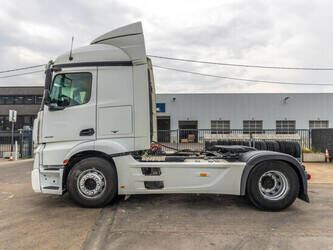 2018-mercedes-benz-actros-1845-1461018-47718048