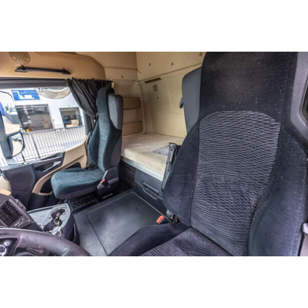 2018 Mercedes-Benz ACTROS 1845-47718059