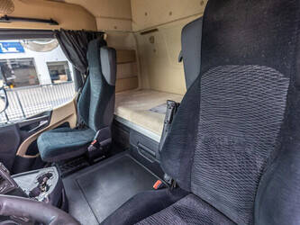 2018-mercedes-benz-actros-1845-1461018-47718059