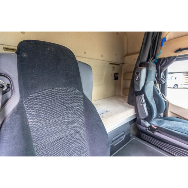 2018 Mercedes-Benz ACTROS 1845-47718068
