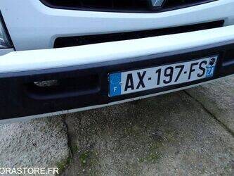 2010-renault-maxity-1461143-47729547