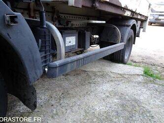 2010-renault-maxity-1461143-47729549