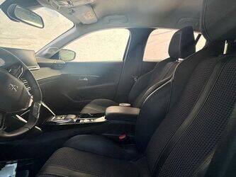 peugeot-208-47729713