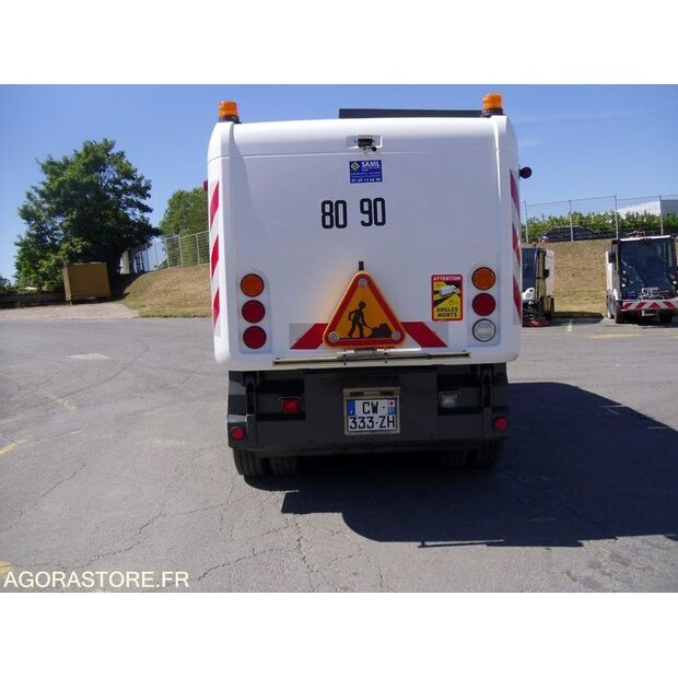 2013 RAVO 560-47729890